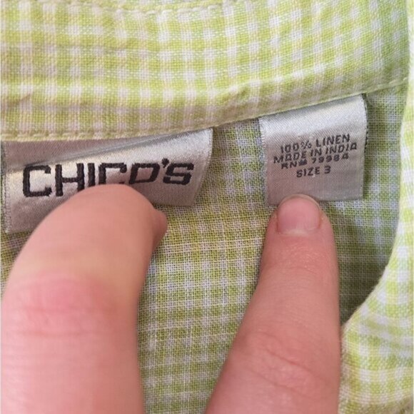 100% Linen Chico's Light Green Check Button-Up Shirt - Picture 2 of 3